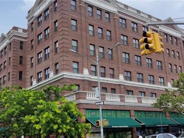 8401 37th Avenue, Unit 306, Jackson Heights, NY 11372