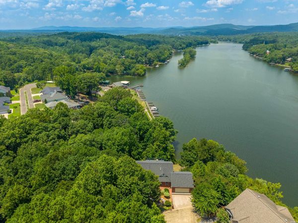 139 WATERFRONT Court, Hot Springs, AR 71913