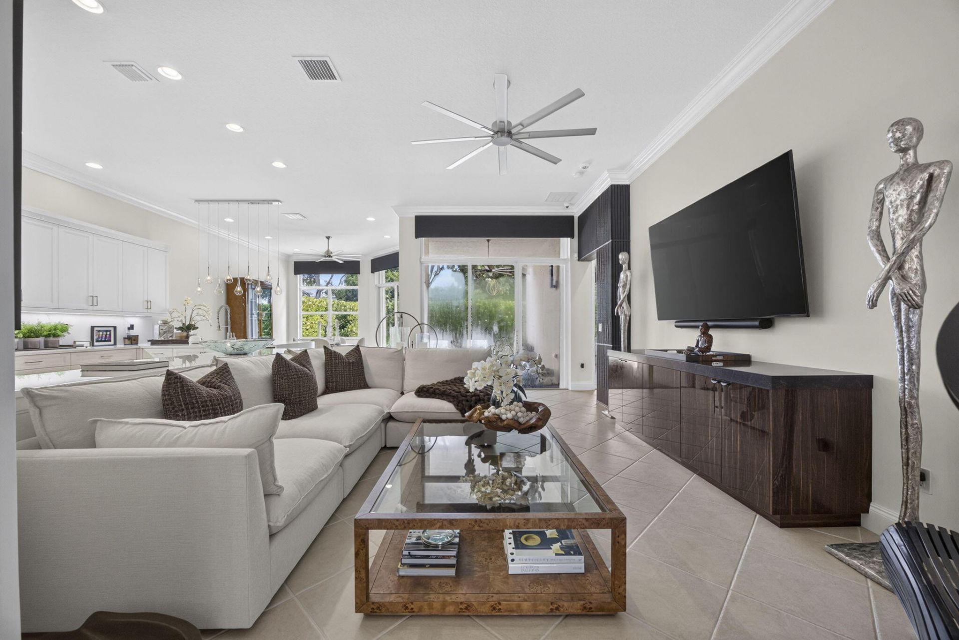9469 Via Elegante, Wellington, FL 33411 Photo