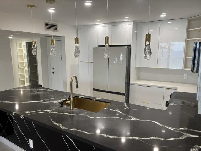 1865 S Ocean Drive, Unit 17 N, Hallandale Beach, FL 33009 Photo