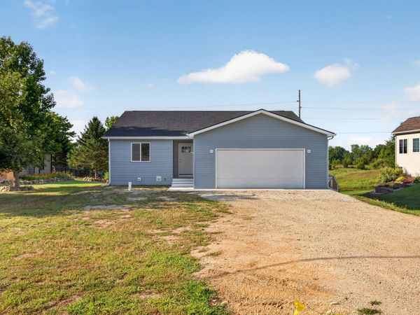 14869 Hilltop Drive, Cement City, MI 49233