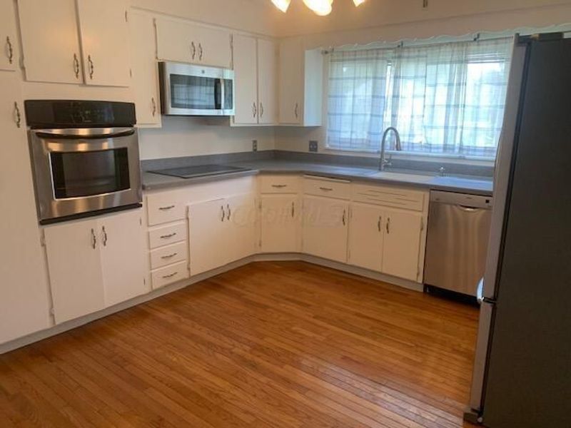 3395 Somerford Road , Upper Arlington, OH 43221 Photo 3