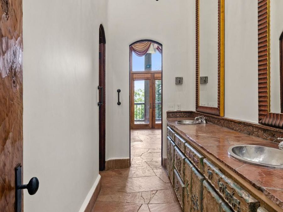 Property Image 68