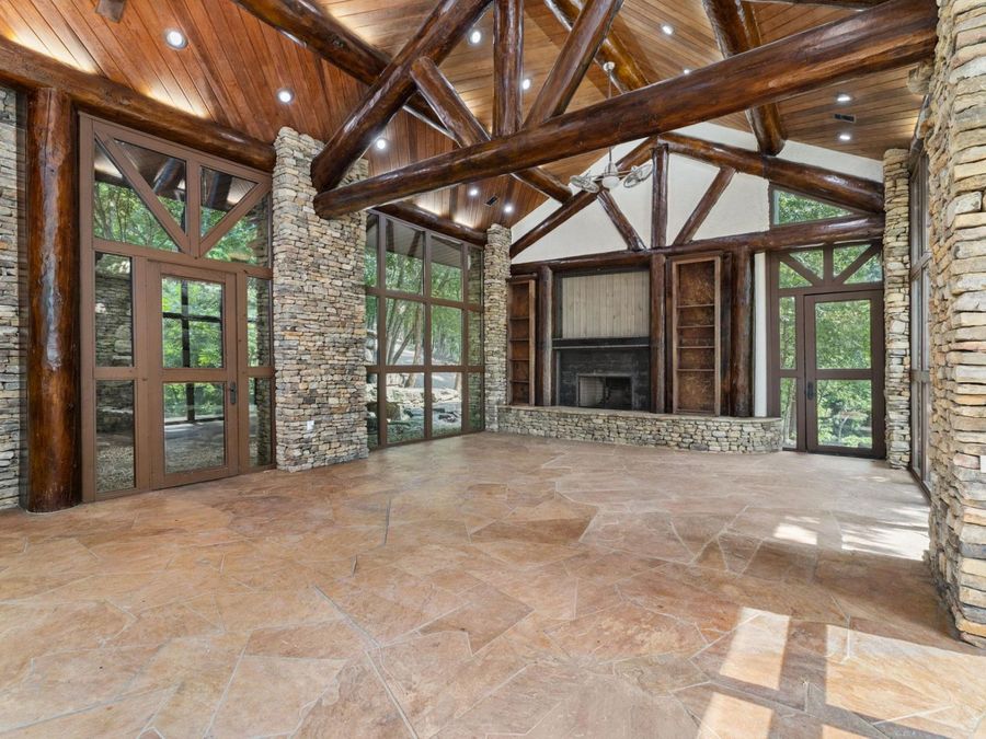 Property Image 73