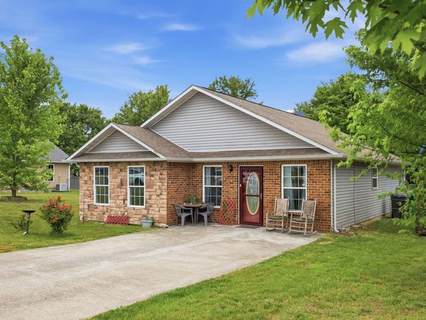 1179 Rosella Drive, White Pine, TN 37890