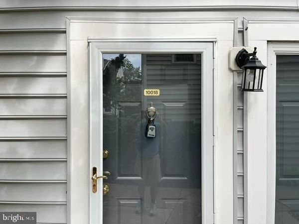 10018 OAKTON TERRACE ROAD, Unit 10018, OAKTON, VA 22124