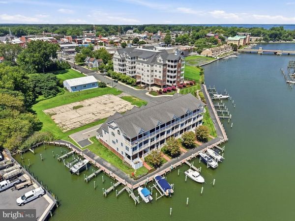 202 MUIR STREET , CAMBRIDGE, MD 21613