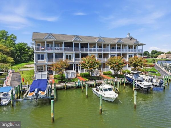 202 MUIR STREET, CAMBRIDGE, MD 21613