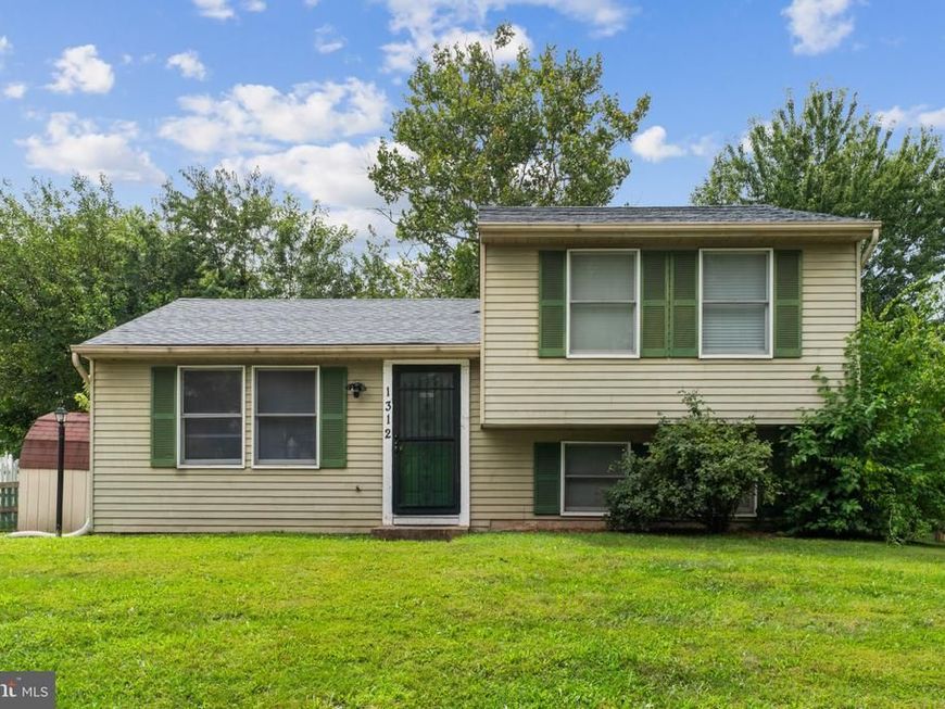 1312 Hillcrest Drive, Frederick, MD 21703 Main Photo