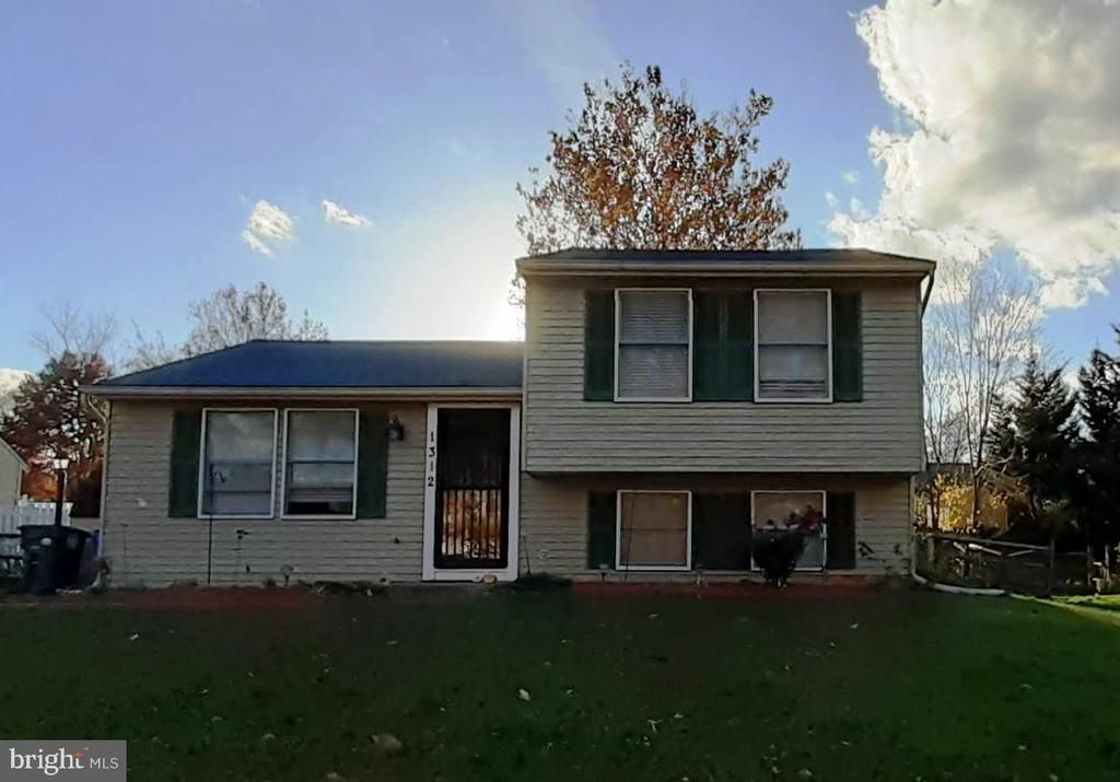 1312 HILLCREST DRIVE , FREDERICK, MD 21703