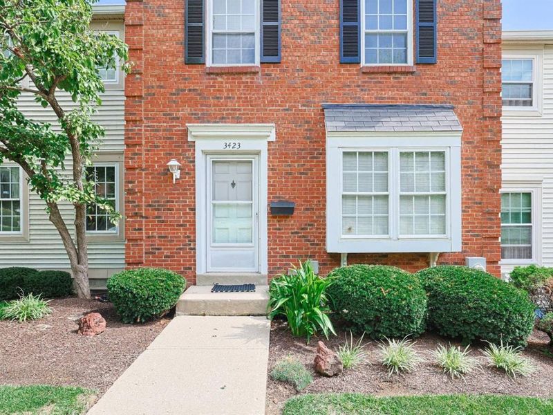 3423 Sunbury Lane, Unit 286, Cincinnati, OH 45251 Photo 3