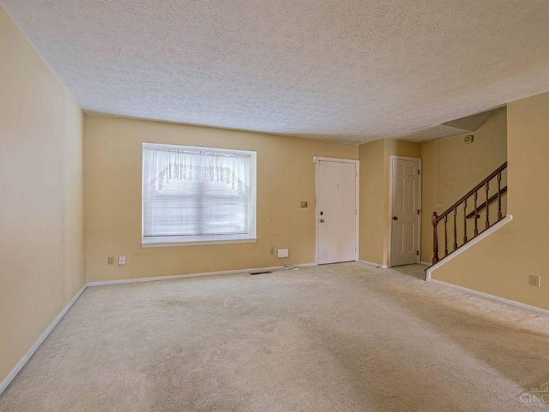 3423 Sunbury Lane, Unit 286, Cincinnati, OH 45251 Photo 8