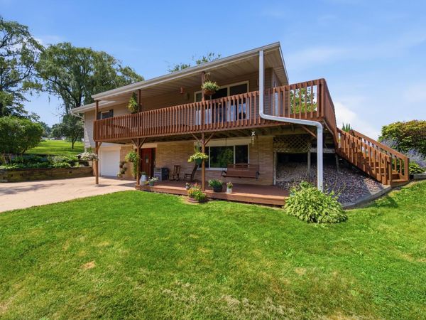 1015 Ridge Road S, Preston, MN 55965