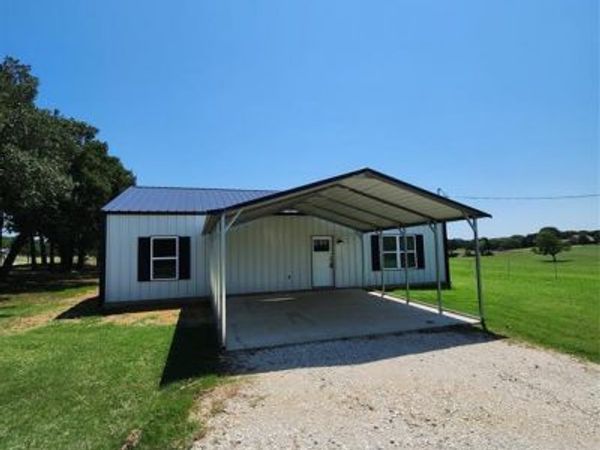 20 County Road 175, Whitesboro, TX 76273