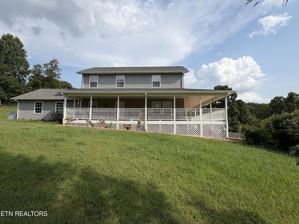 2125 Niles Ferry Rd, Greenback, TN 37742