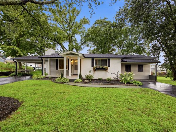 1320 Wooten Road, Ringgold, GA 30736