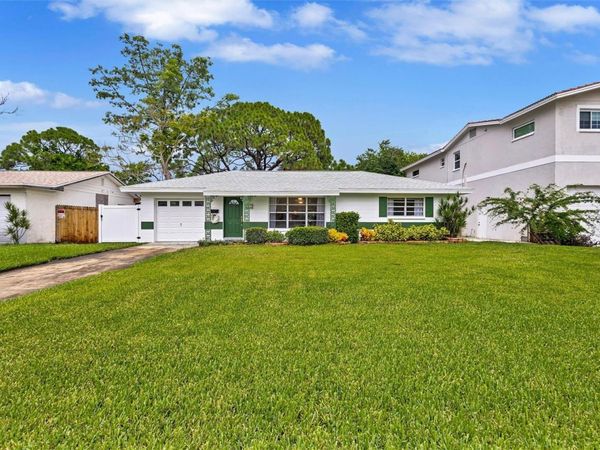 349 89TH AVENUE NE, ST PETERSBURG, FL 33702