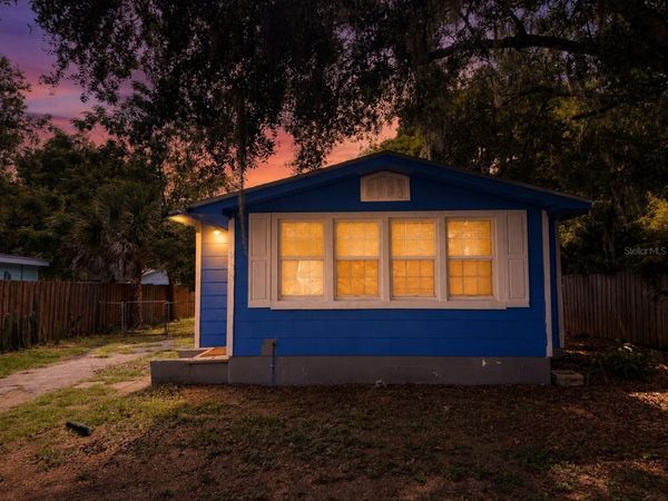 233 S RHODES STREET , MOUNT DORA, FL 32757