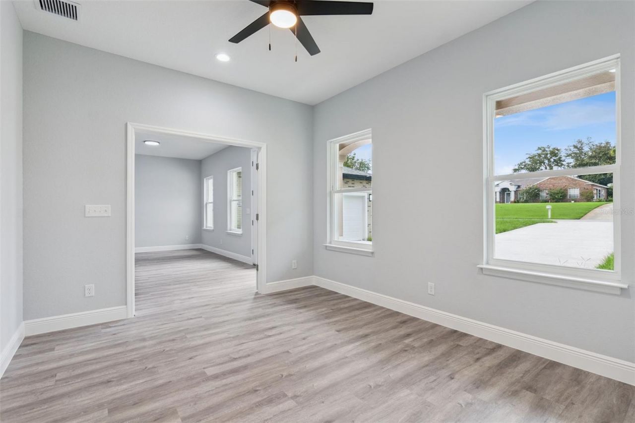 2043 Watersedge Drive, Deltona, FL 32738 Photo
