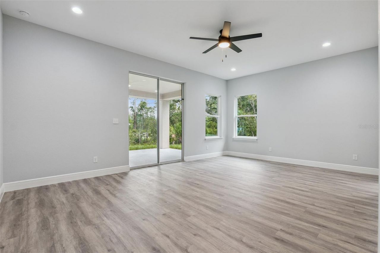 2043 Watersedge Drive, Deltona, FL 32738 Photo