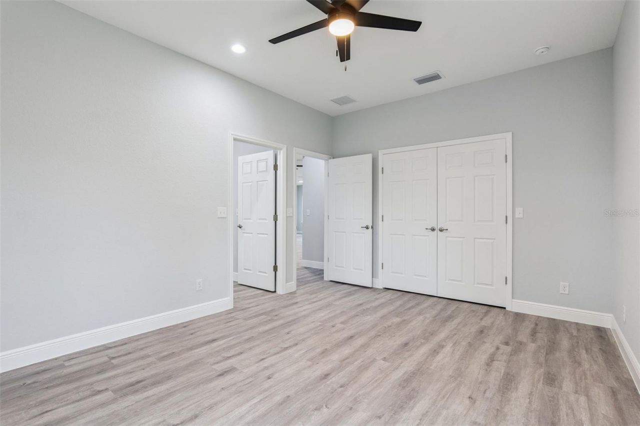 2043 Watersedge Drive, Deltona, FL 32738 Photo