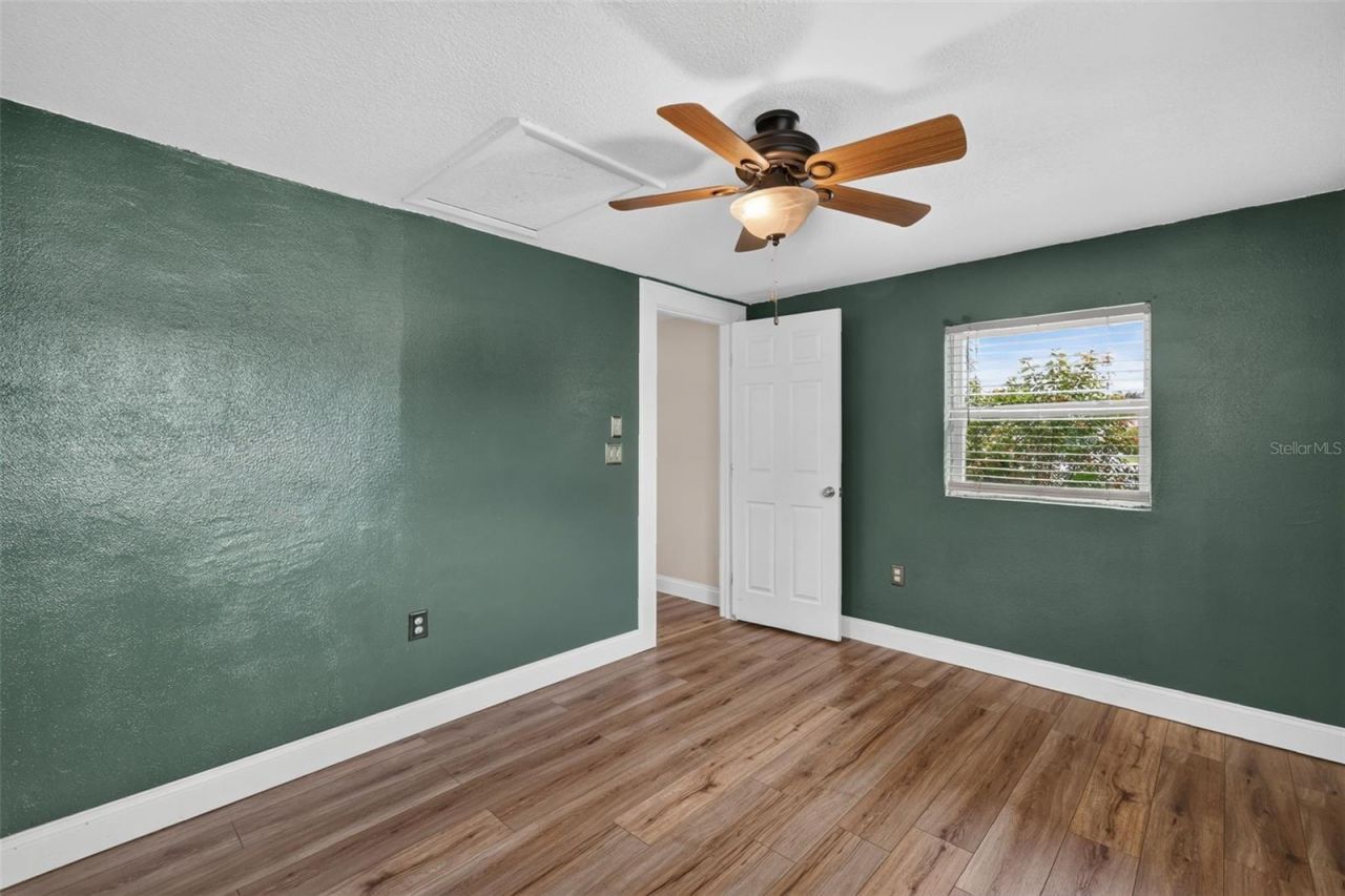 1111 Dora Avenue, Tavares, FL 32778 Photo