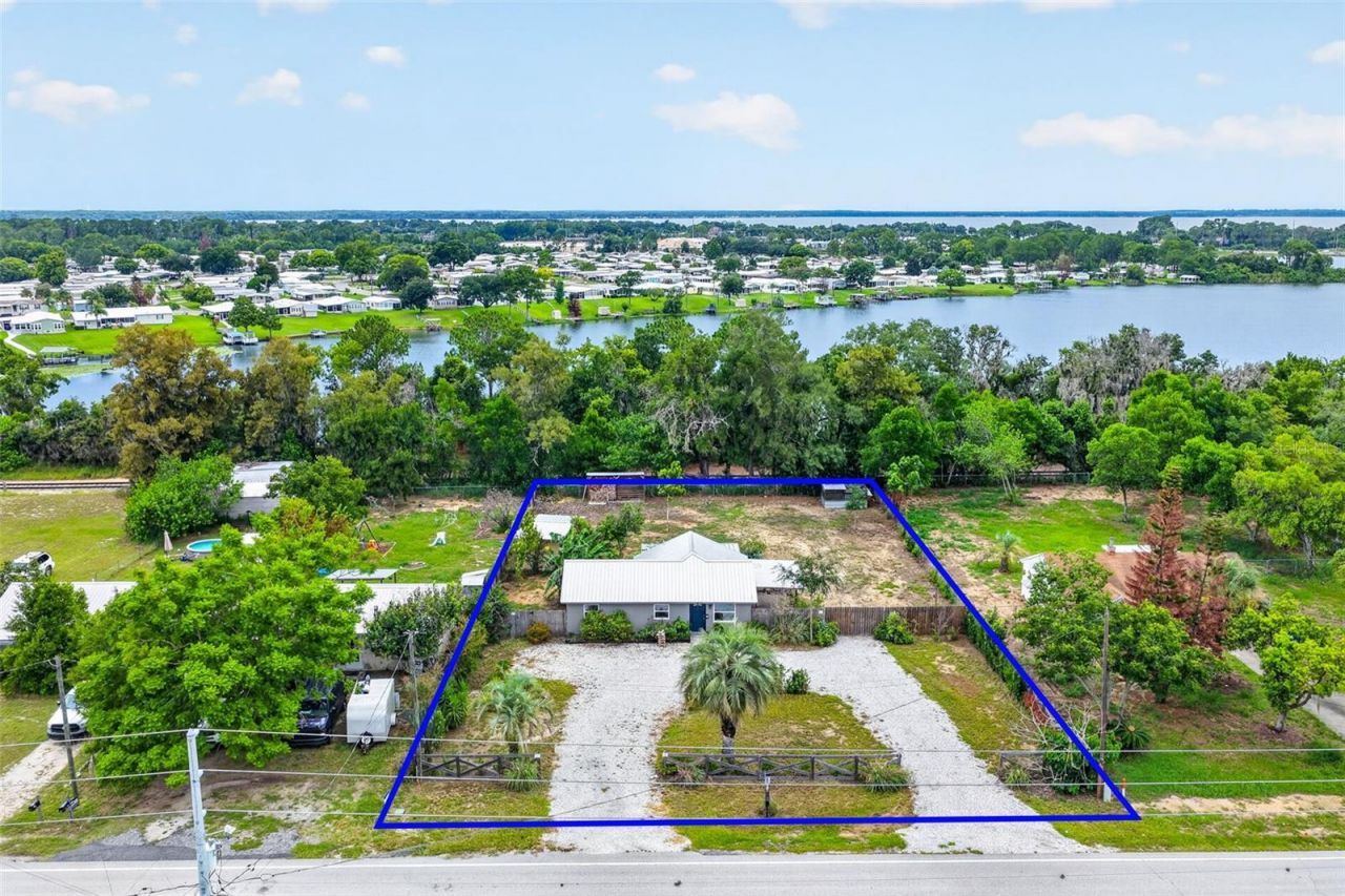 1111 Dora Avenue, Tavares, FL 32778 Photo