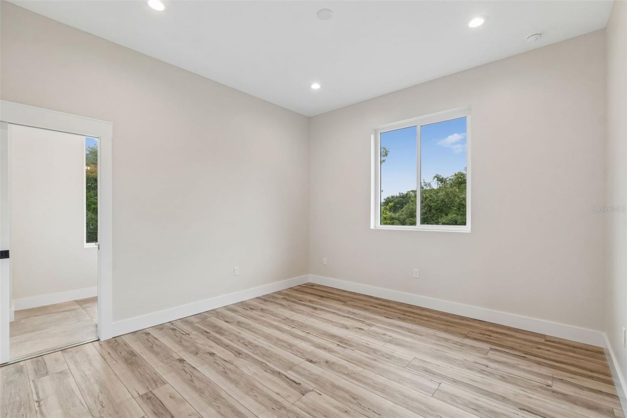 12000 Golden Valley Drive, New Port Richey, FL 34654 Photo