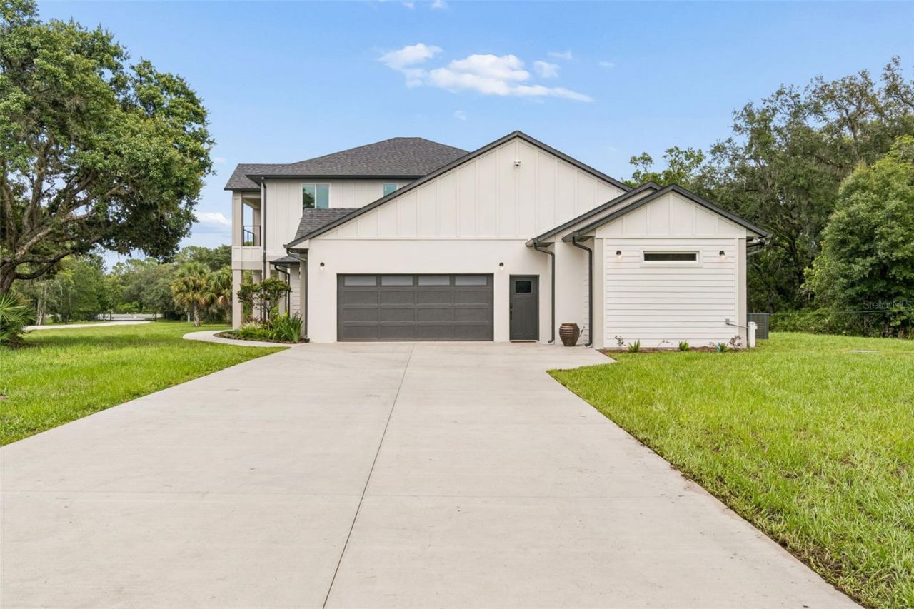 12000 Golden Valley Drive, New Port Richey, FL 34654 Photo