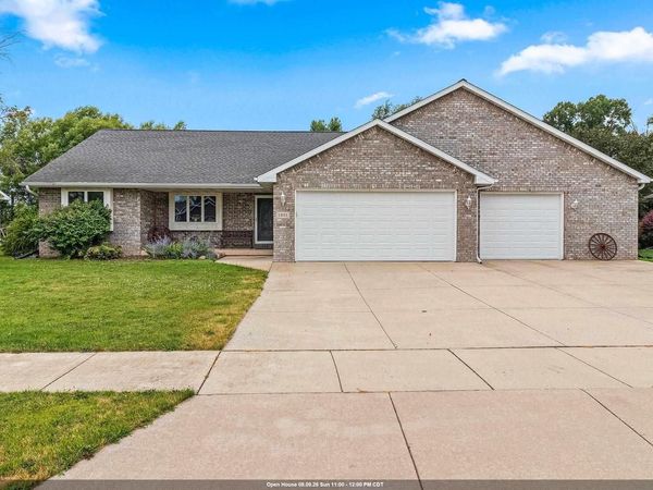1901 SHERRY LANE, Kaukauna, WI 54130