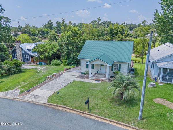 4396 Florence Drive, Marianna, FL 32446