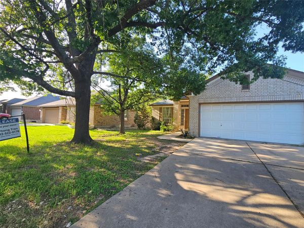 8506 Hillrock DR, Round Rock, TX 78681