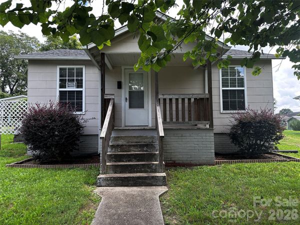 2202 Brookview Avenue , Kannapolis, NC 28081
