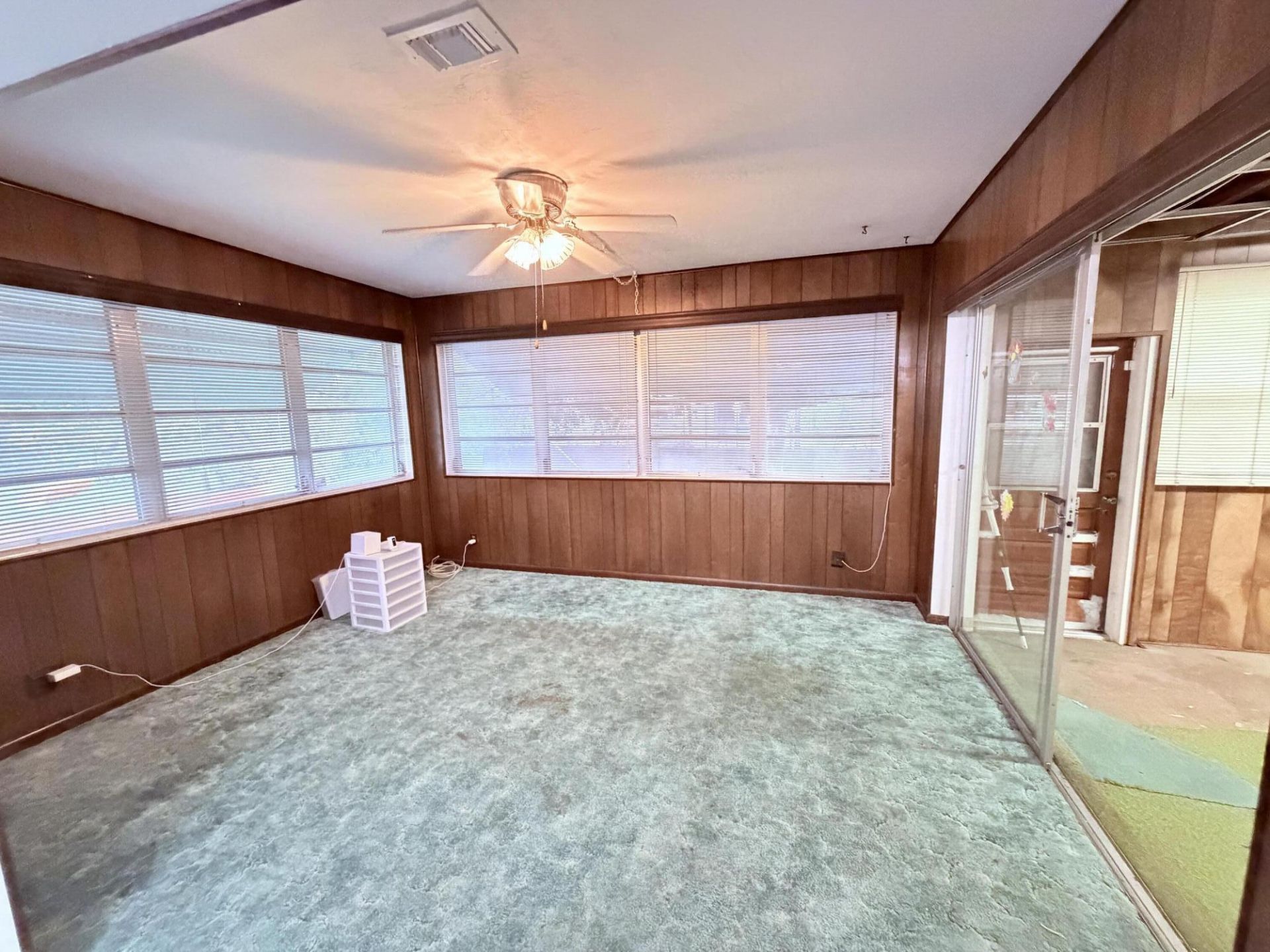 701 SW 64th Terrace, Pembroke Pines, FL 33023 Photo