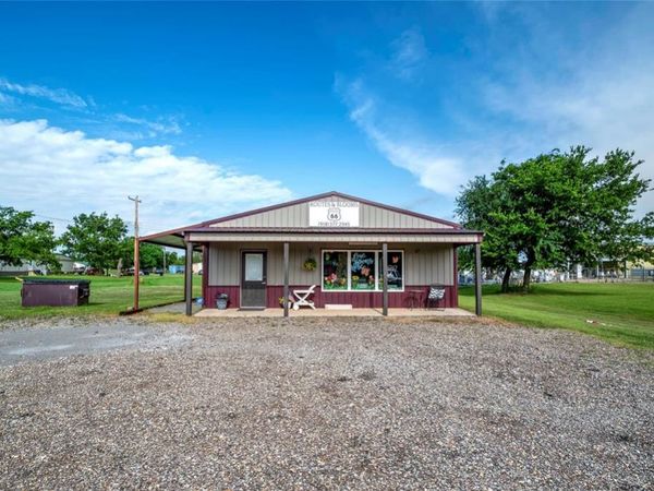 1003 N Broadway Avenue, Davenport, OK 74026