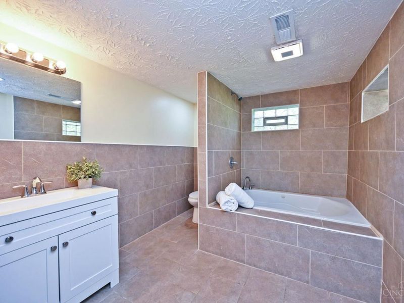 6555 Daly Road, Cincinnati, OH 45224 Photo 37
