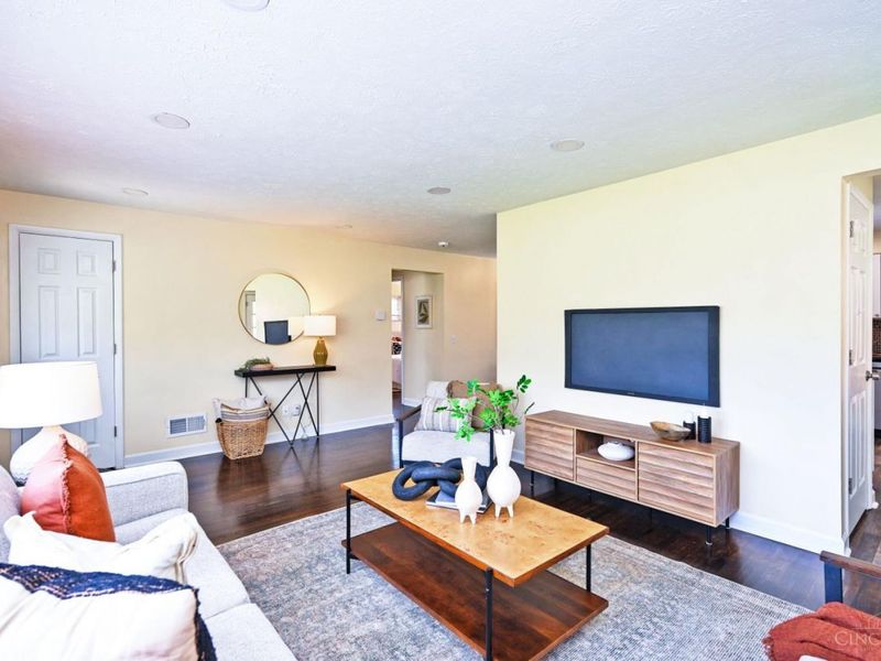 6555 Daly Road, Cincinnati, OH 45224 Photo 8