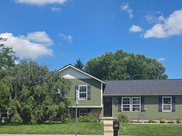 200 Buckboard Lane , Plain City, OH 43064