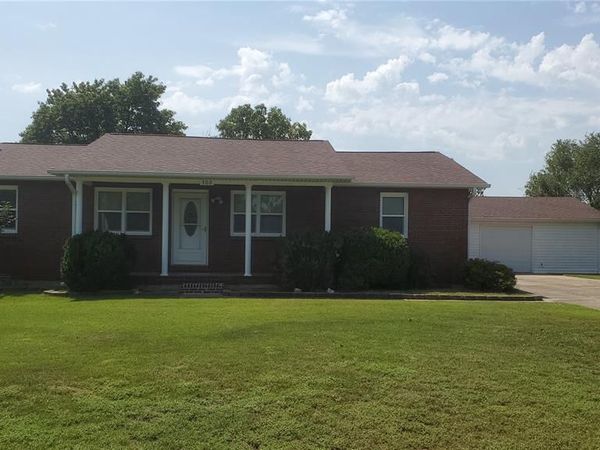 302 Bohannon Street, Sikeston, MO 63801