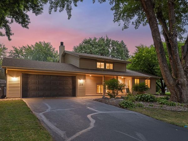 514 Laredo Lane , Chanhassen, MN 55317