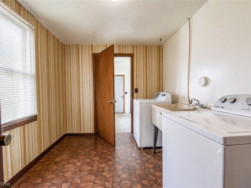1256 E 331st Street, Eastlake, OH 44095 Photo 32
