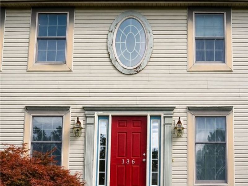 136 Jade Circle, Canfield, OH 44406 Photo 2