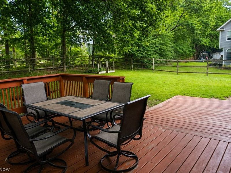 136 Jade Circle, Canfield, OH 44406 Photo 21