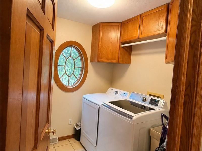 136 Jade Circle, Canfield, OH 44406 Photo 8