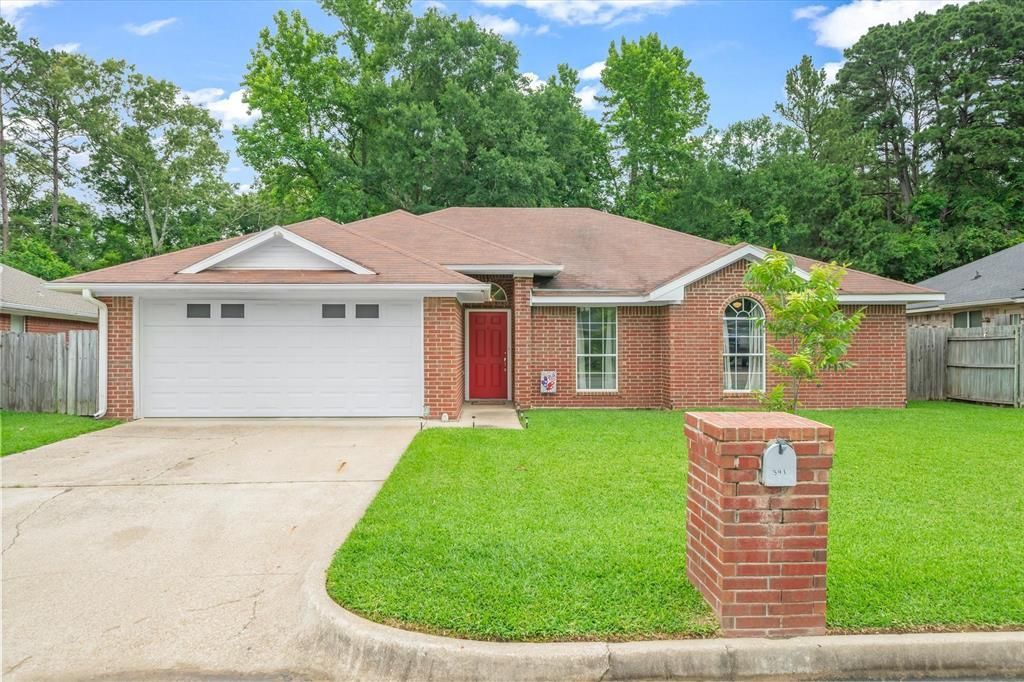 341 Frederick Circle, Flint, TX 75762 Main Photo