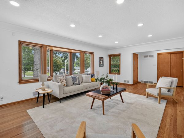 3620 Park Avenue, Des Moines, IA 50321