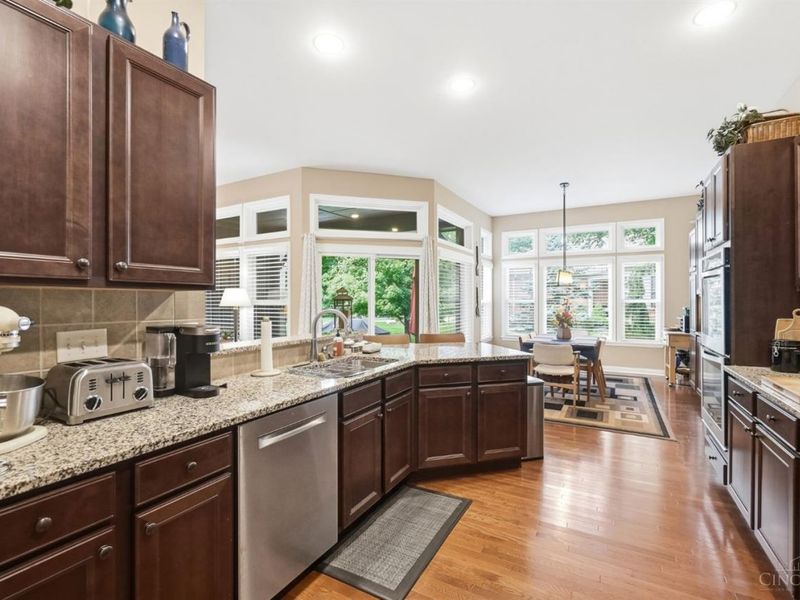 1584 Hawk Ridge Drive, Maineville, OH 45039 Photo 19
