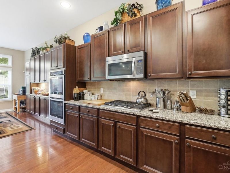 1584 Hawk Ridge Drive, Maineville, OH 45039 Photo 21