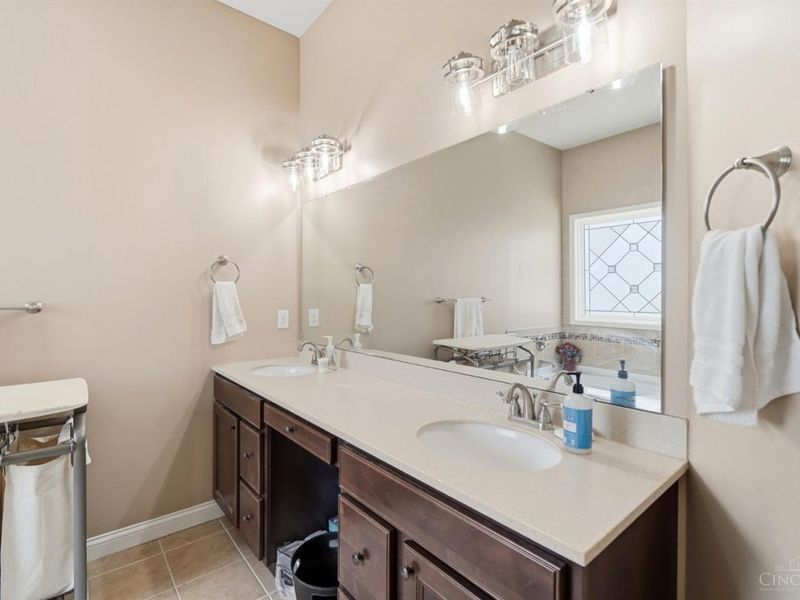 1584 Hawk Ridge Drive, Maineville, OH 45039 Photo 33