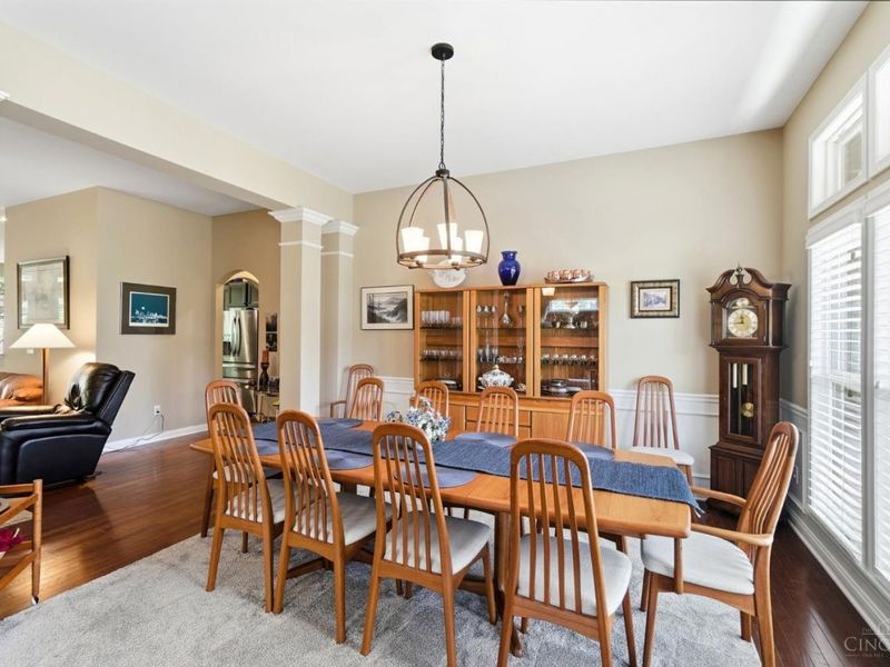 1584 Hawk Ridge Drive, Maineville, OH 45039 Photo 8